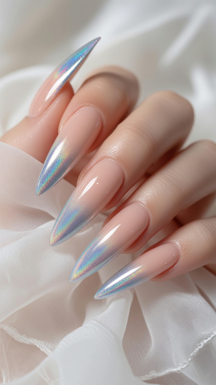 Ongles holographiques en dégradé : Tutoriel DIY style féérique