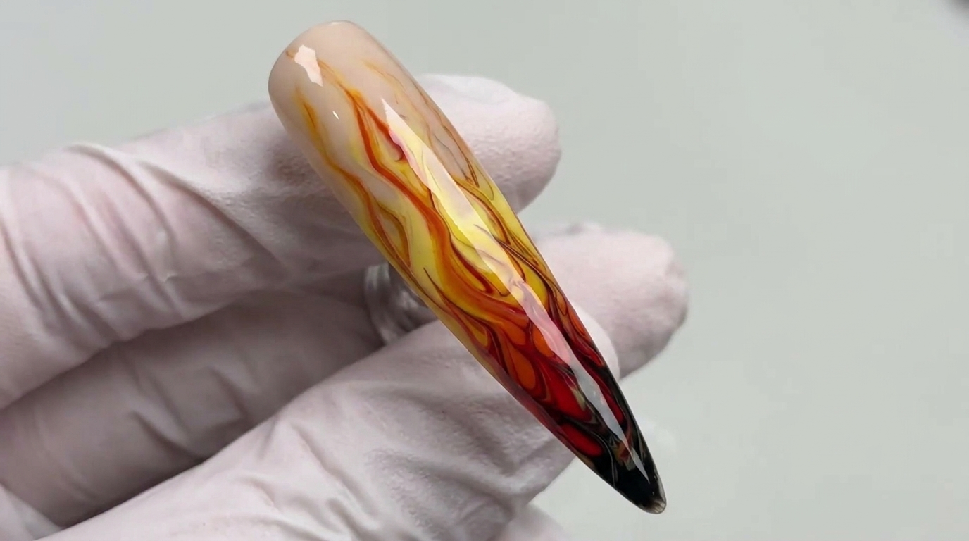 Nail Art Flammes Vibrant — Tutoriel étape par étape pour débutants