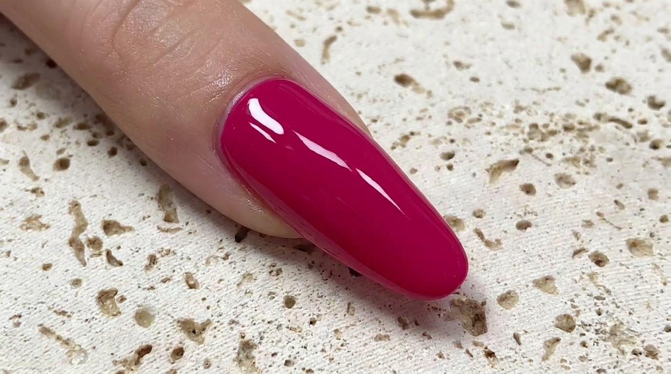 Manucure Gel Tricolore : Tutoriel Fruit du Dragon, Rouge et Vert Menthe