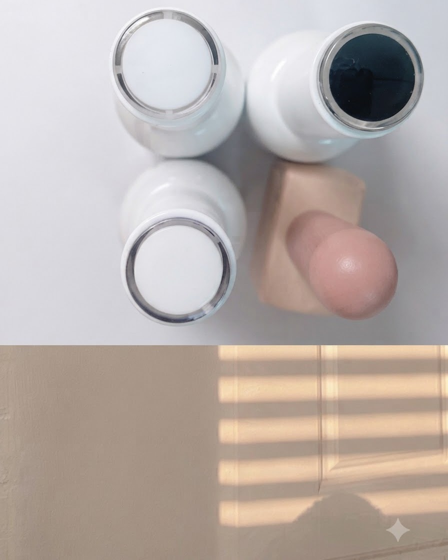Un espace de travail montrant des flacons de vernis gel blanc, bleu et noir disposés soigneusement à côté dune palette de mélange de couleurs propre.